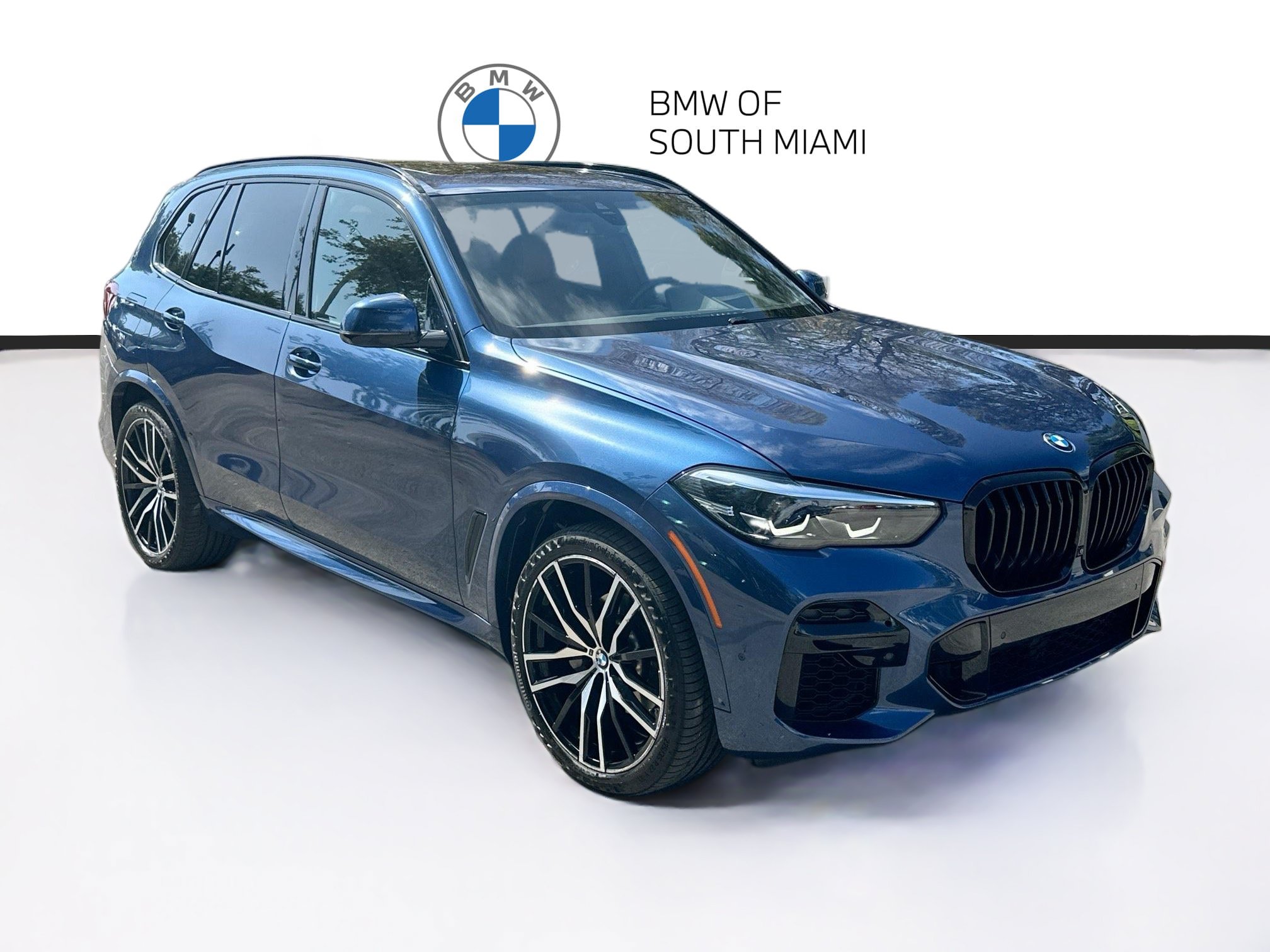 Used 2022 BMW X5 xDrive40i w/ M Sport Package
