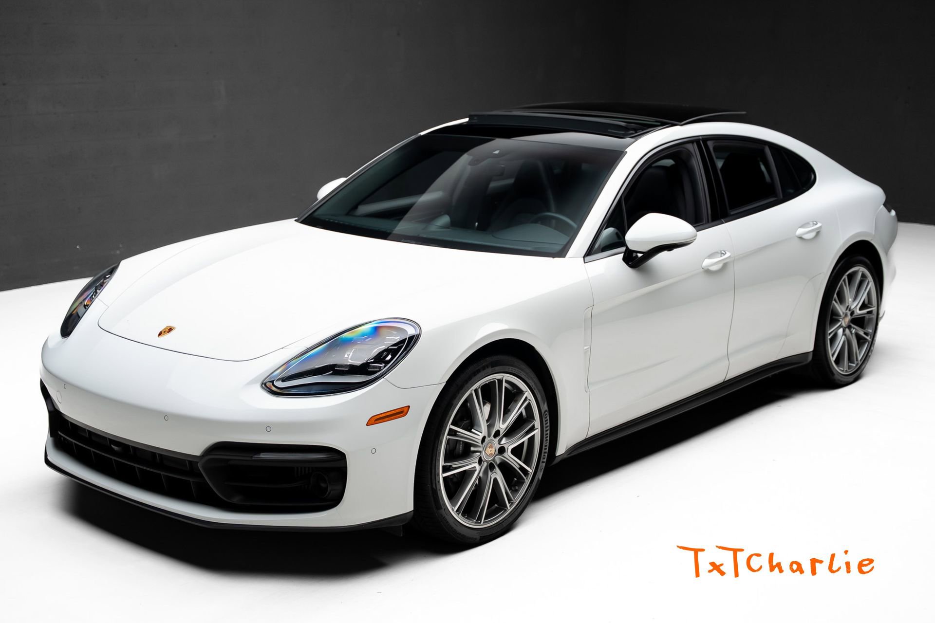 Used 2023 Porsche Panamera 4