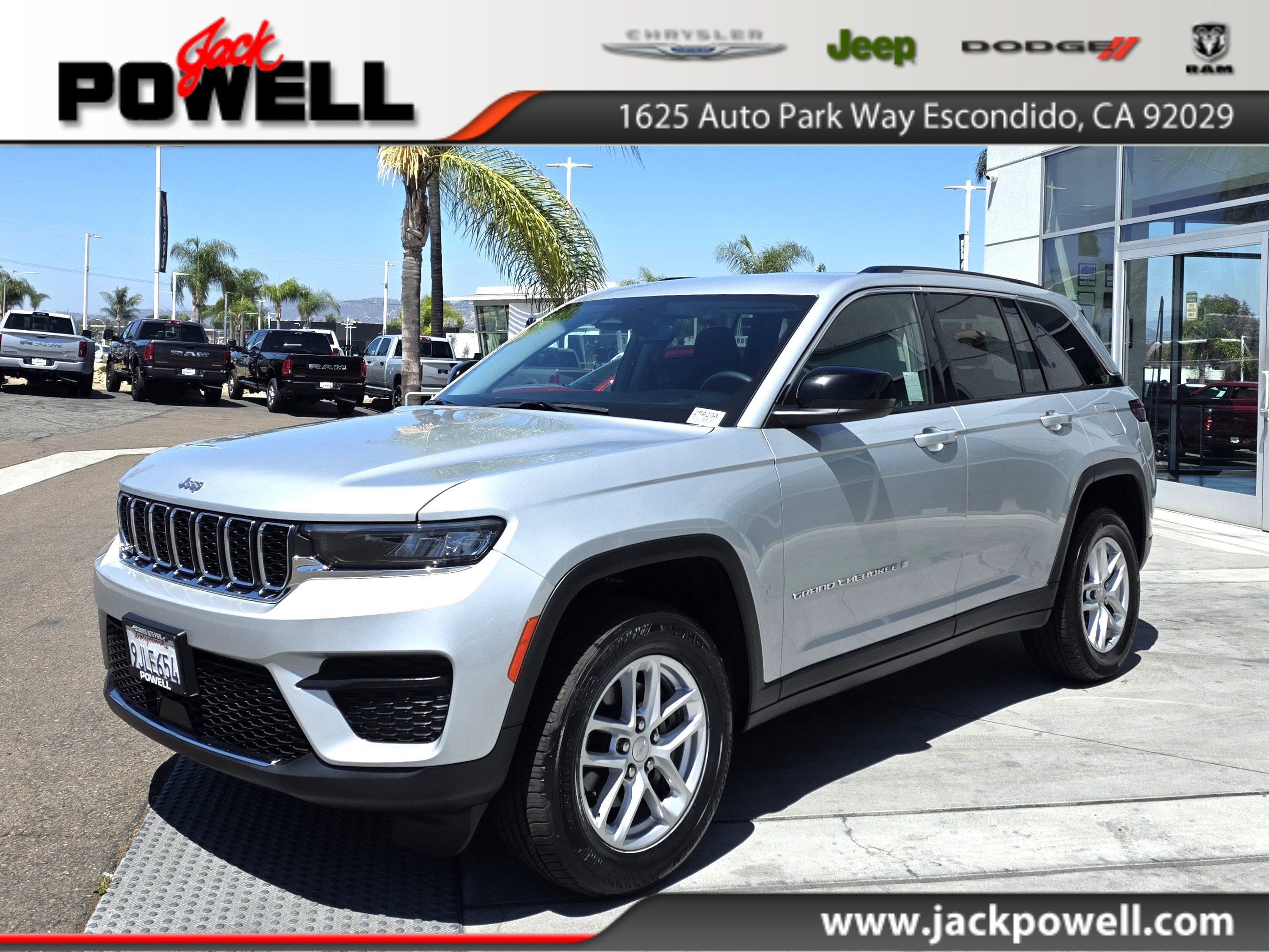 Certified 2023 Jeep Grand Cherokee Laredo