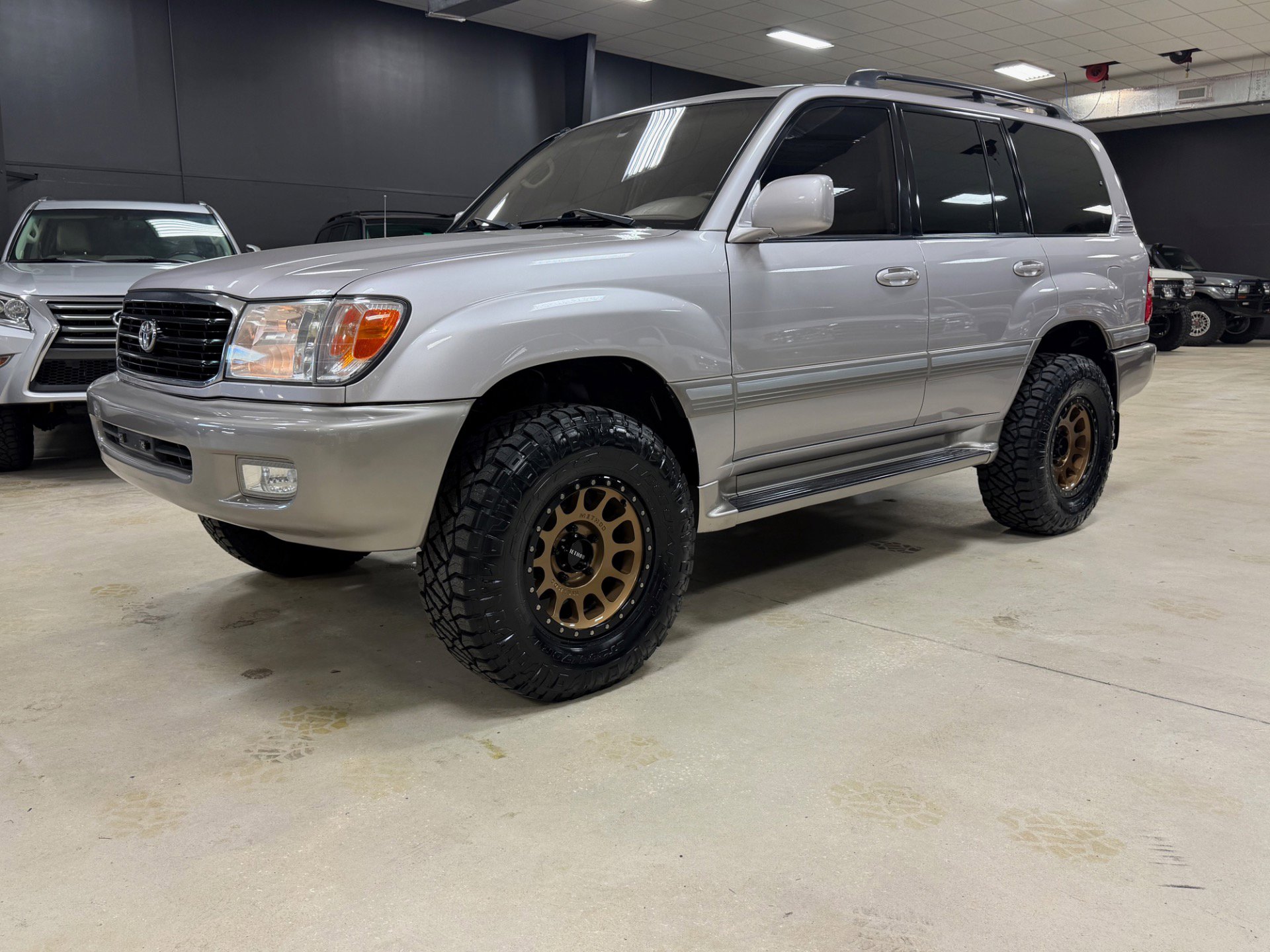 Used 2000 Toyota Land Cruiser