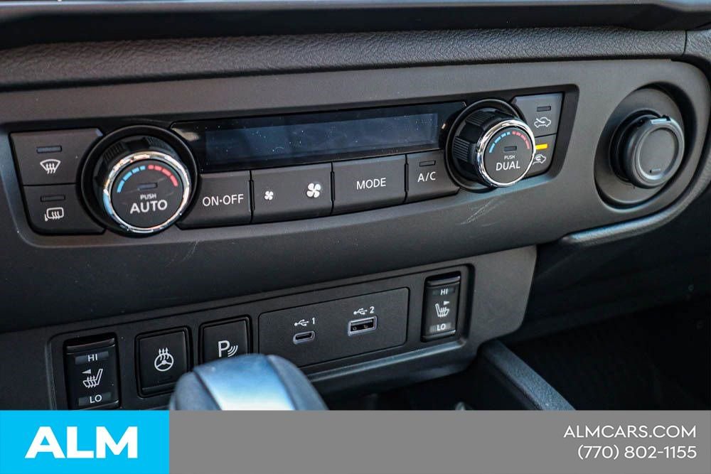 2025 Nissan Frontier SV