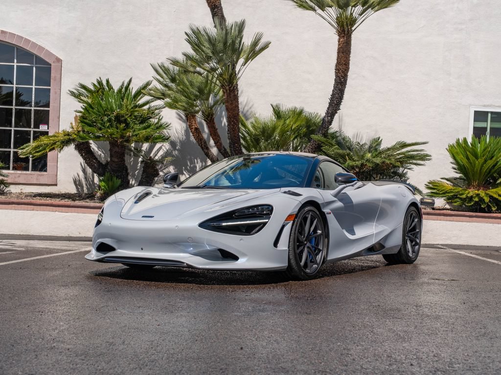 New 2026 McLaren 750S photo 25
