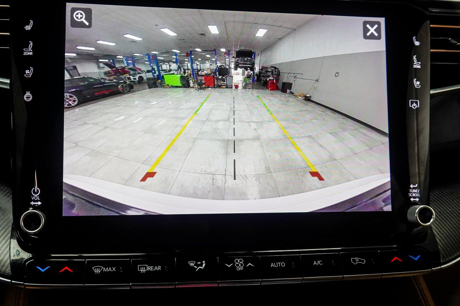 2023 Jeep Grand Wagoneer Series III