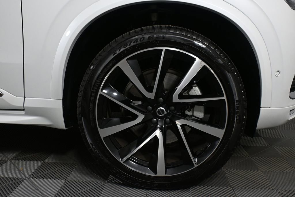 2025 Volvo Xc90 B5 Plus