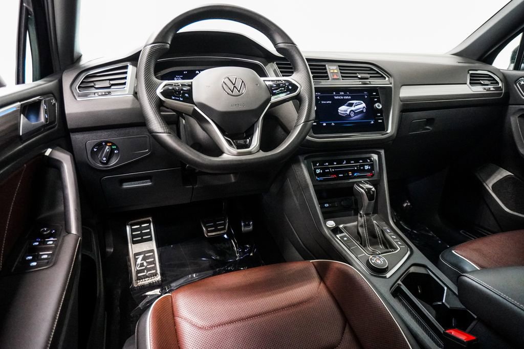 2022 Volkswagen Tiguan SEL R-Line