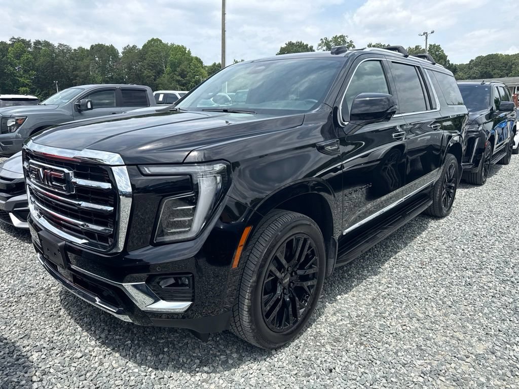 Used 2025 GMC Yukon XL Elevation w/ LPO, Yukon Black Package