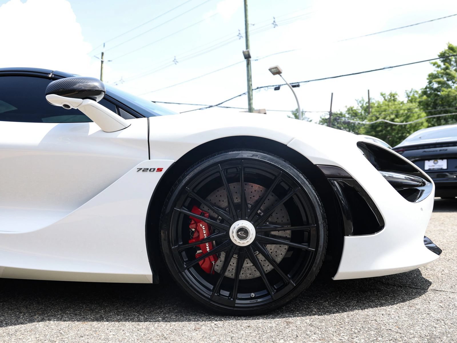 Used 2020 McLaren 720S Spider photo 17