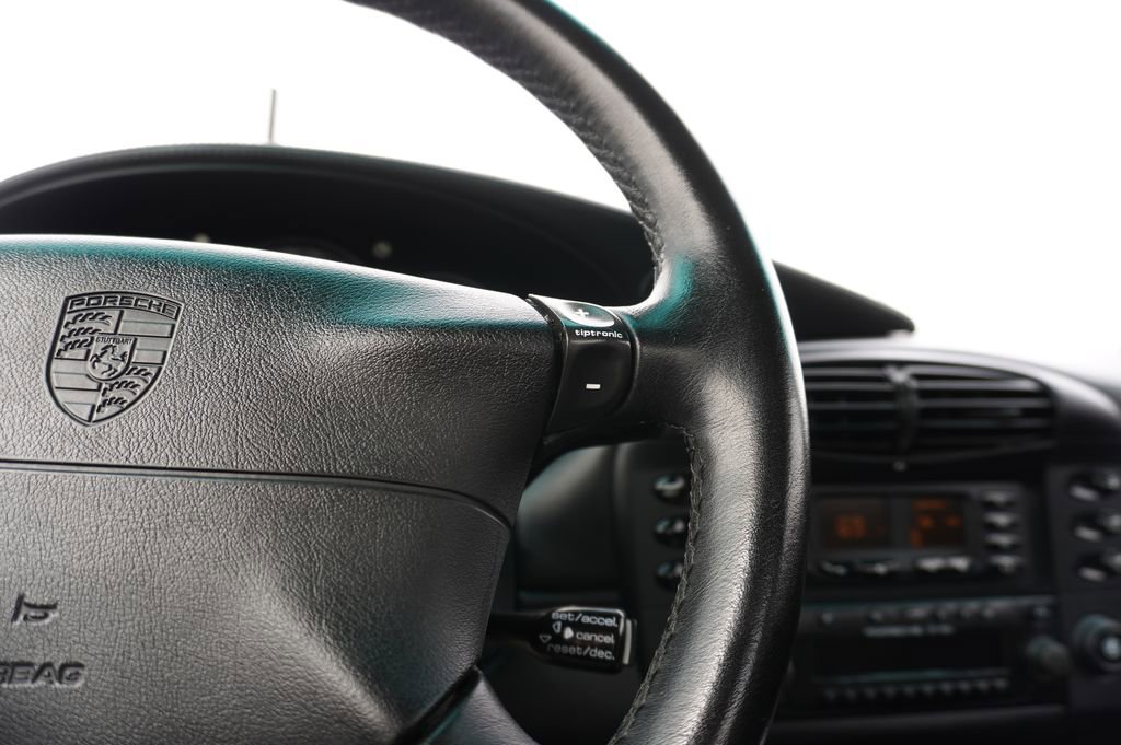 2001 Porsche 911 Carrera