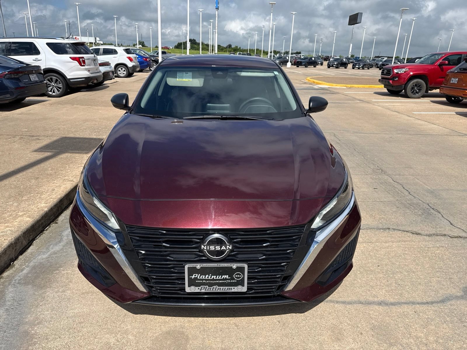 Used 2024 Nissan Altima 2.5 SV