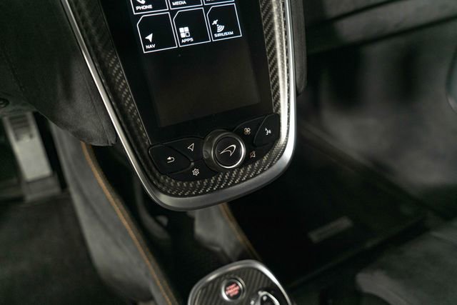 Used 2019 McLaren 600LT photo 20