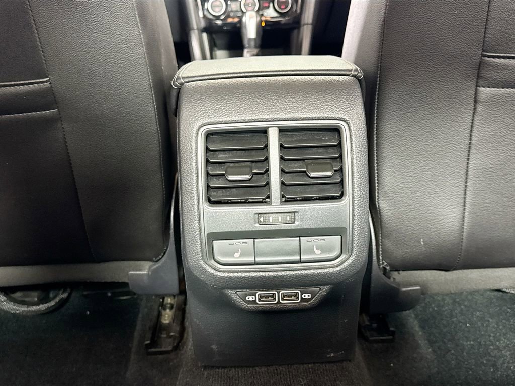 2022 Volkswagen Passat 2.0T