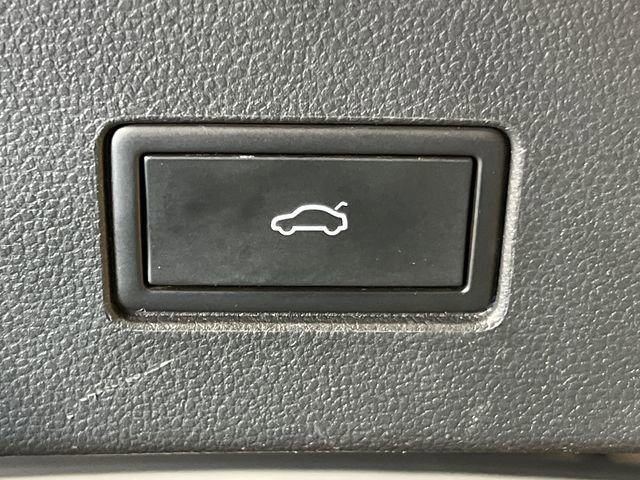 2022 Volkswagen Atlas SE