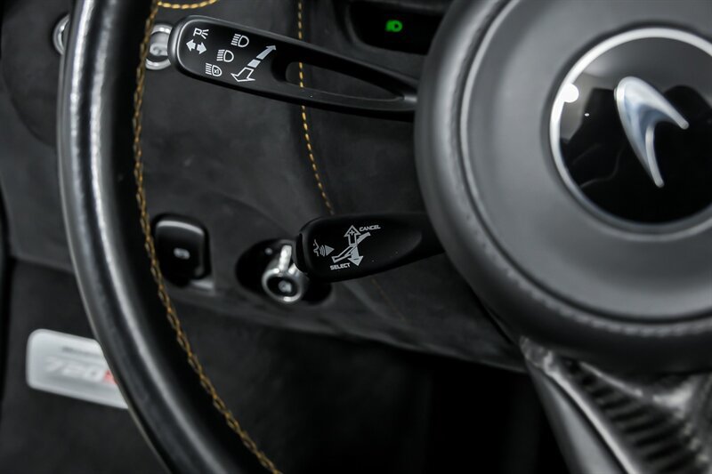 Used 2022 McLaren 720S Performance photo 29