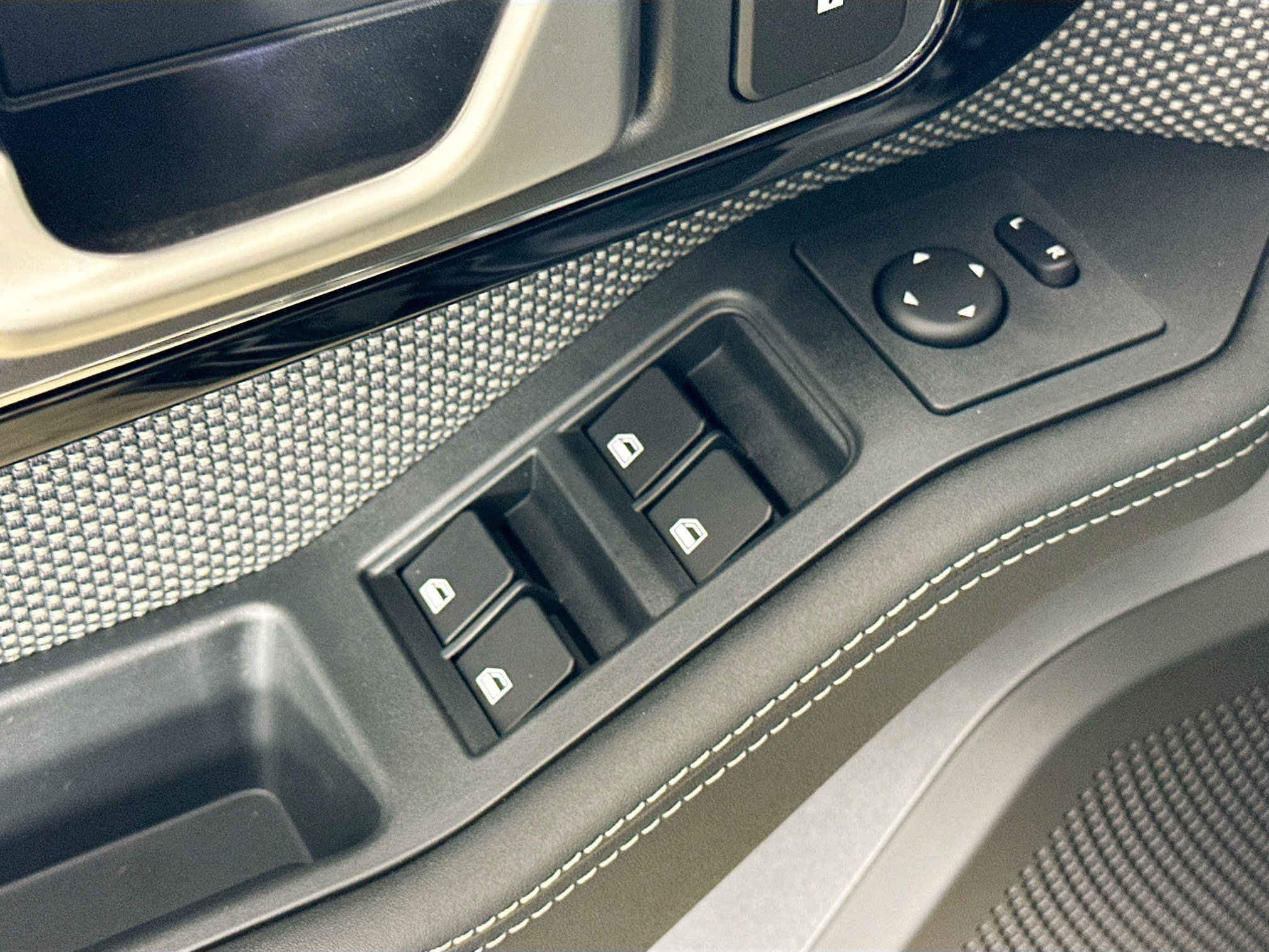 2026 INEOS Grenadier