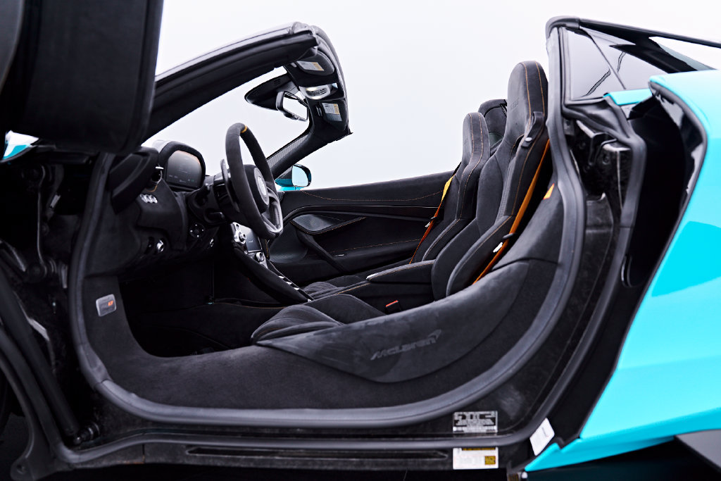 Used 2022 McLaren 765LT photo 65