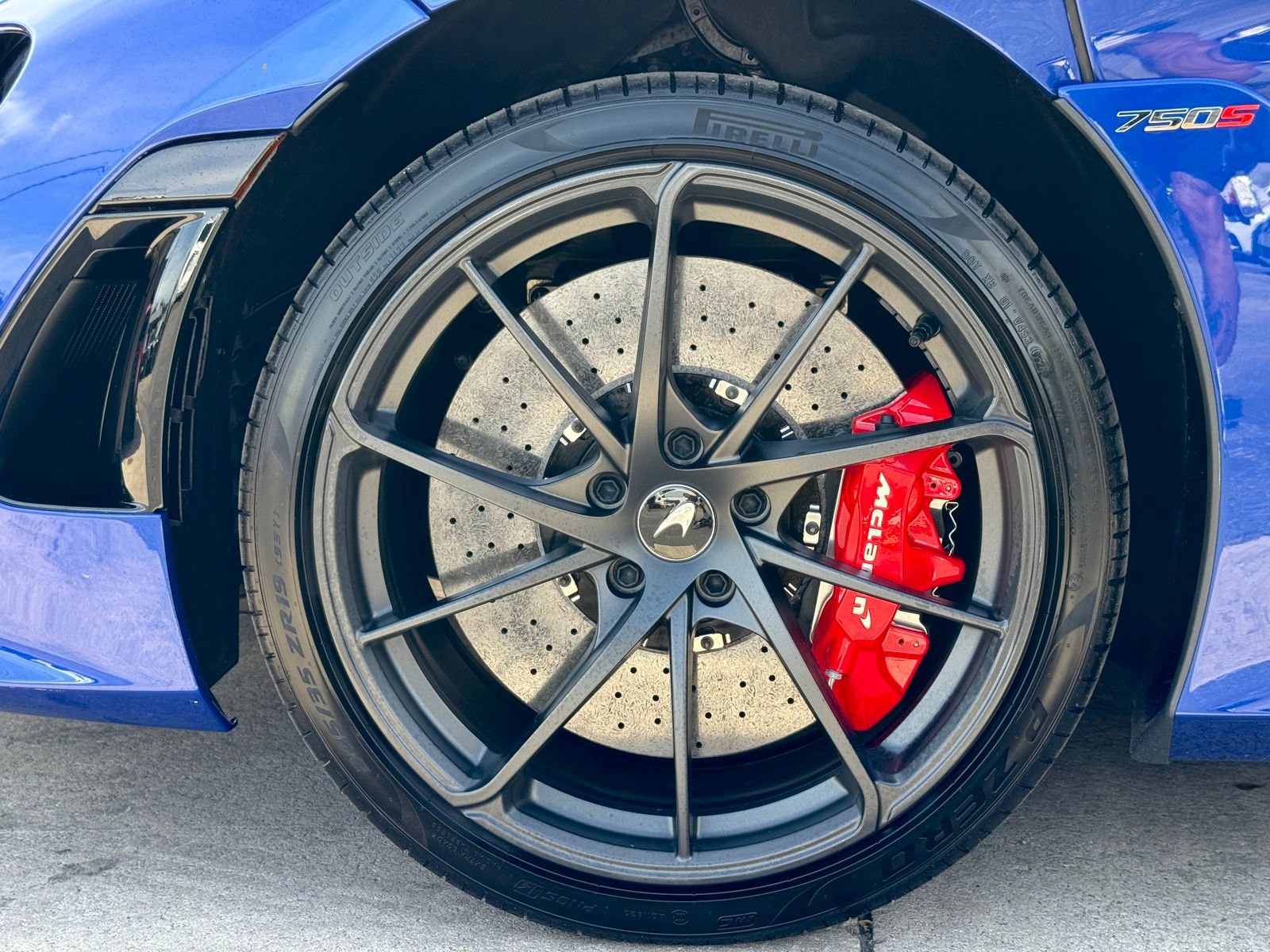 Used 2024 McLaren 750S photo 37