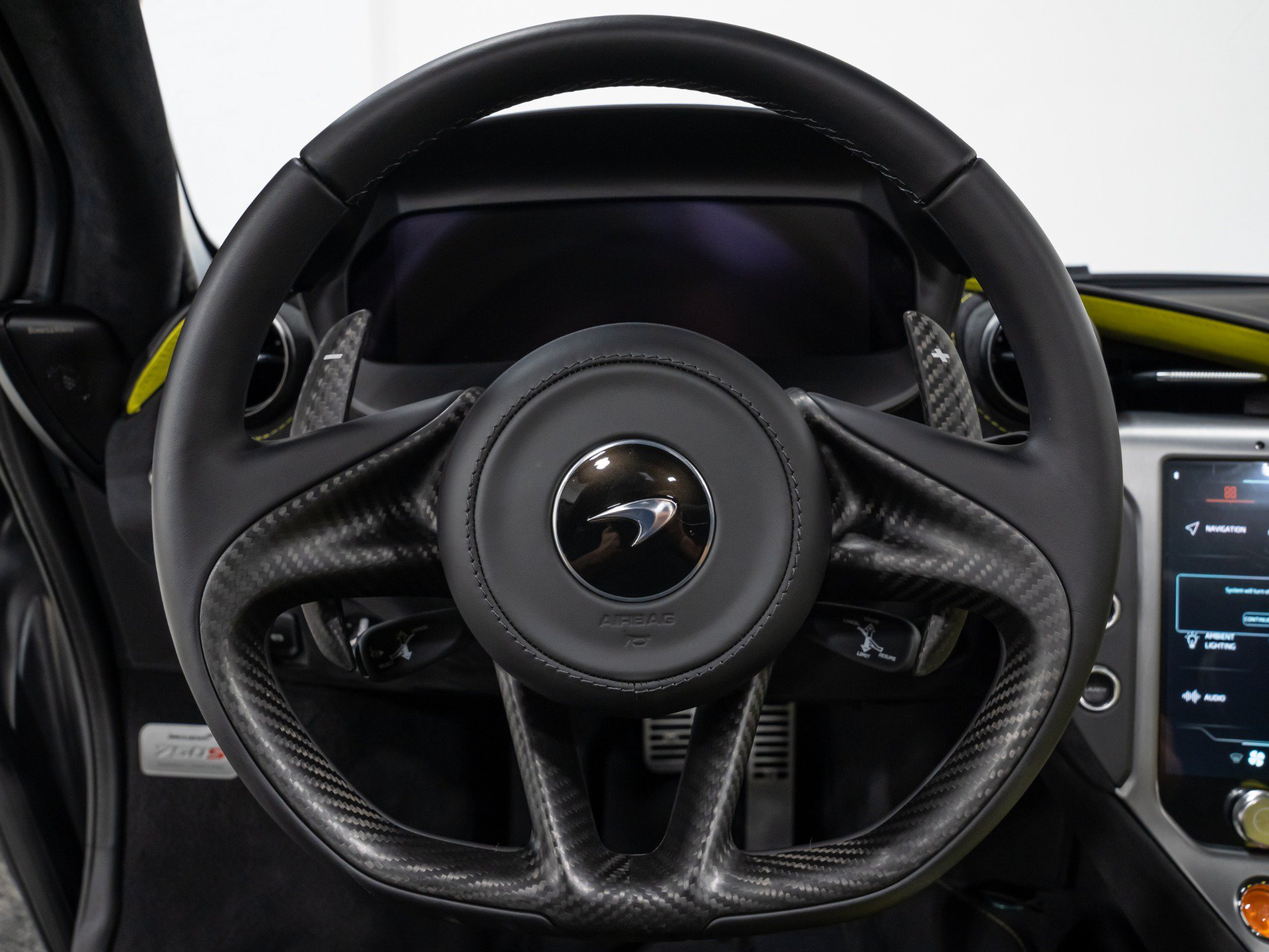 Used 2025 McLaren 750S Spider photo 64