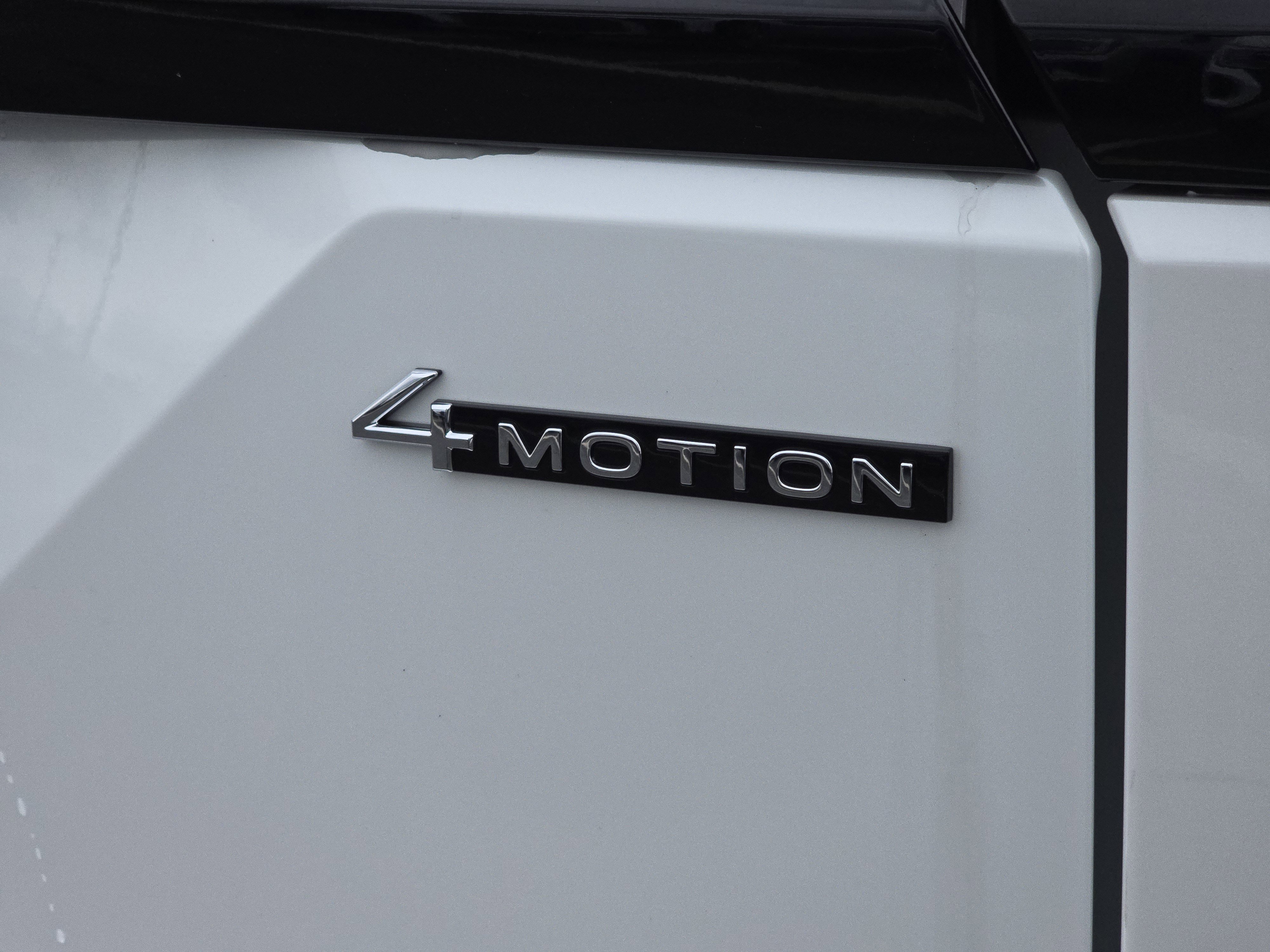 2026 Volkswagen Atlas Peak Edition