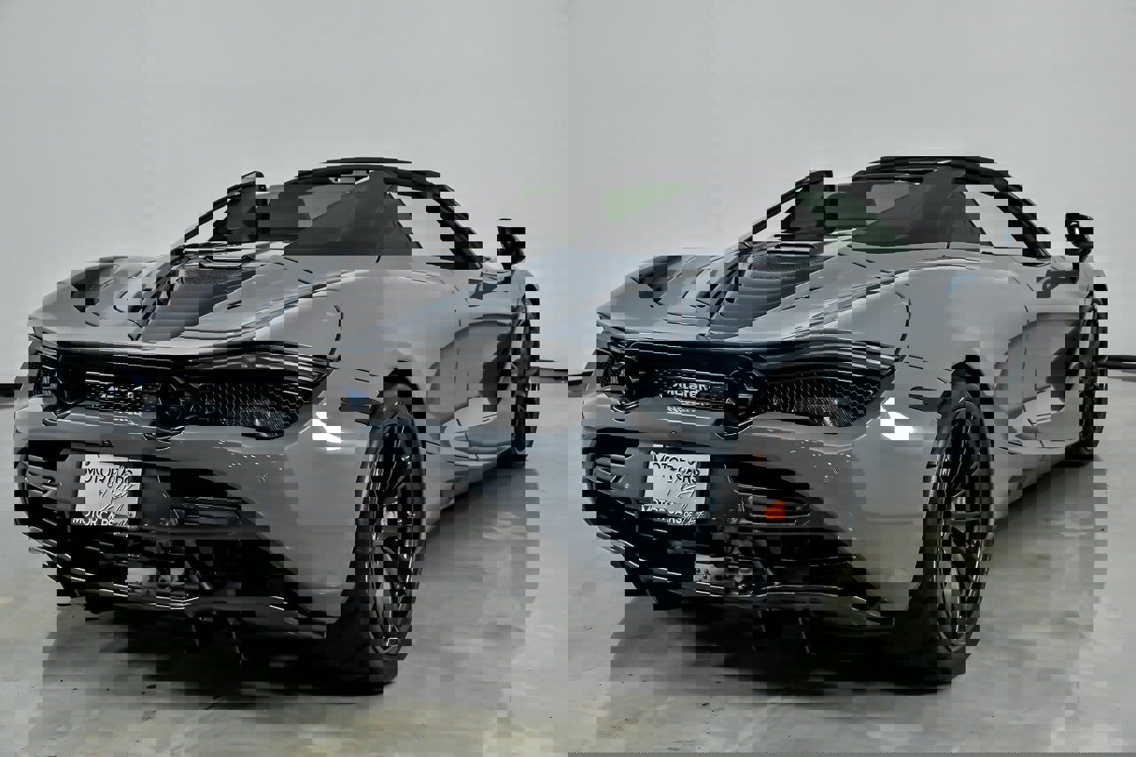 Used 2023 McLaren 720S Spider photo 13