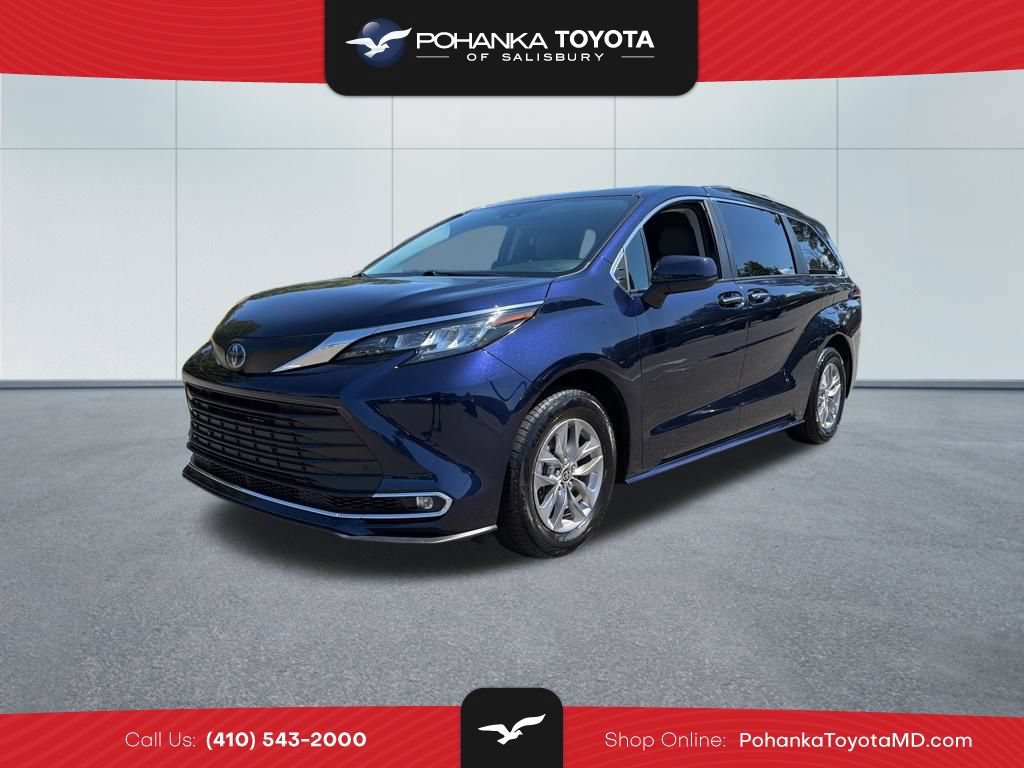 Used 2023 Toyota Sienna XLE