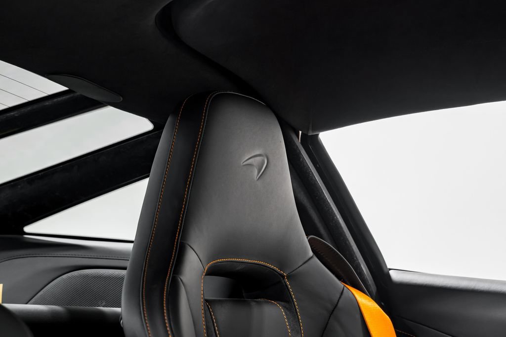 Used 2026 McLaren 750S photo 30