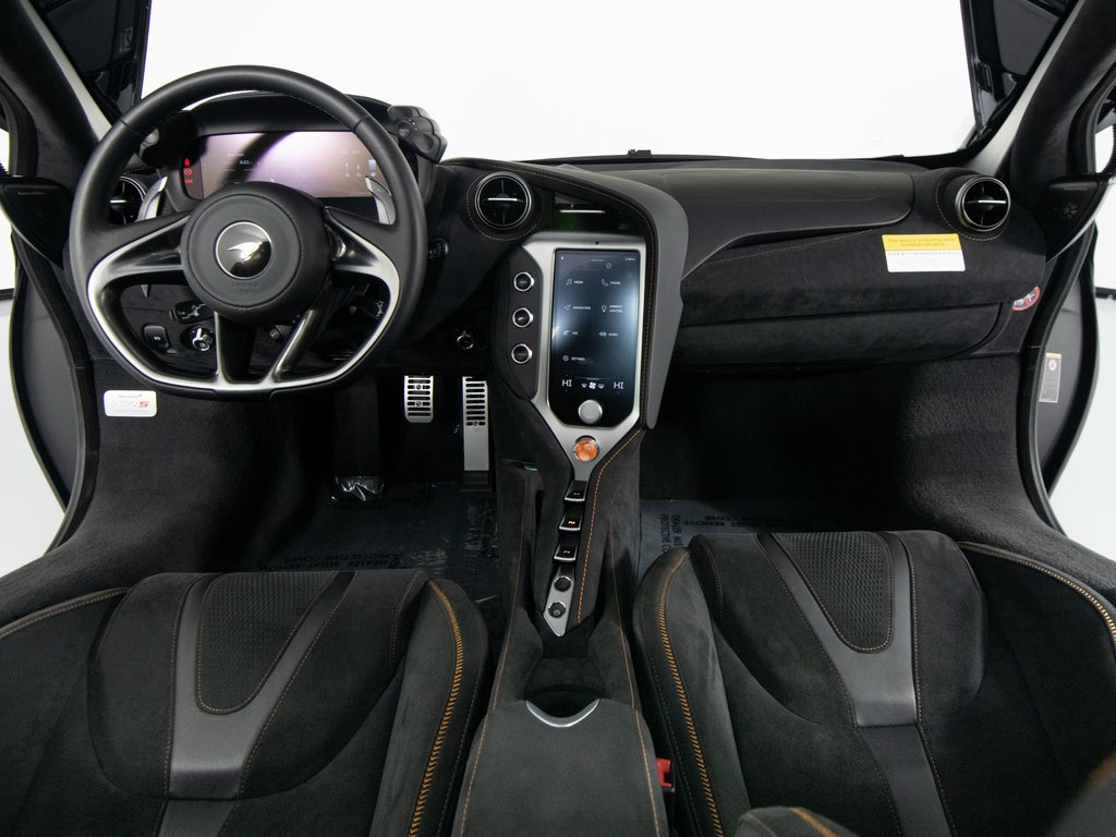Used 2025 McLaren 750S photo 28