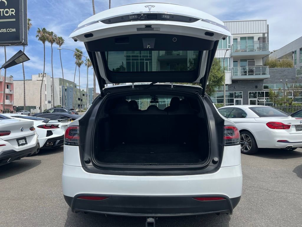 2020 Tesla Model X Long Range