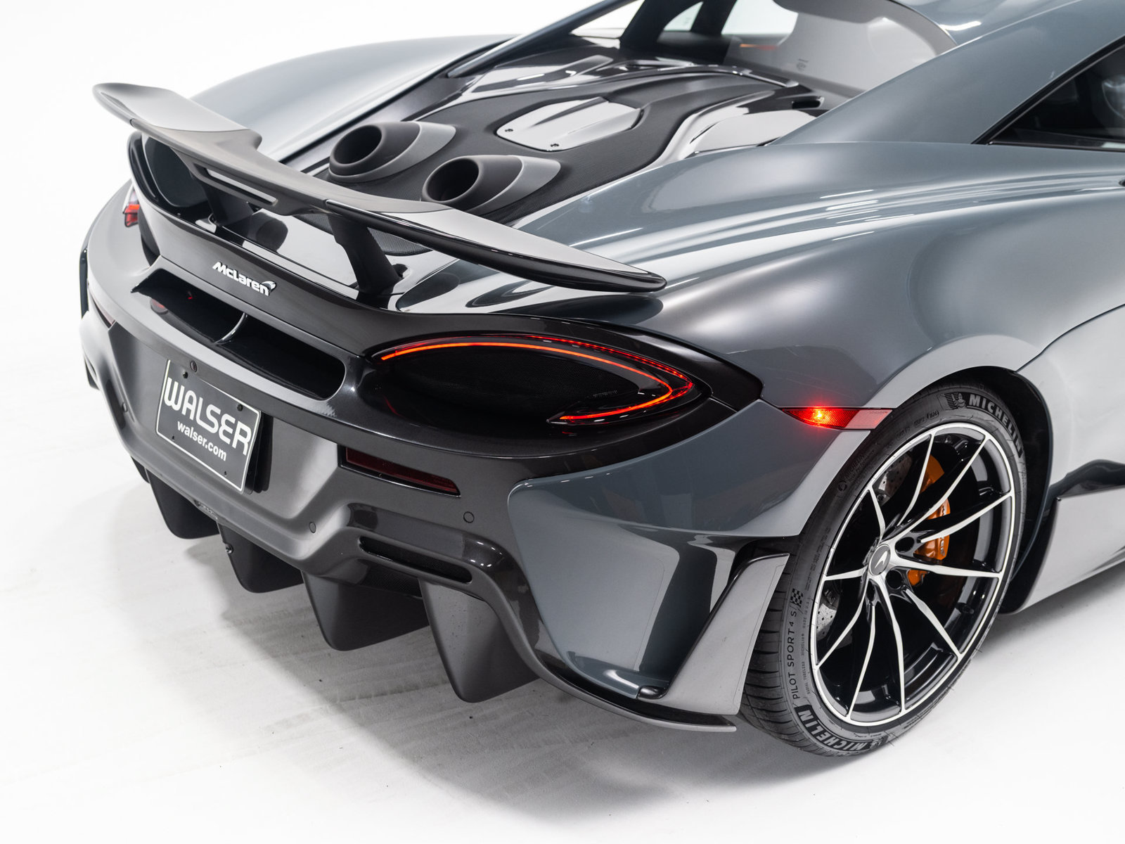 Used 2019 McLaren 600LT photo 19