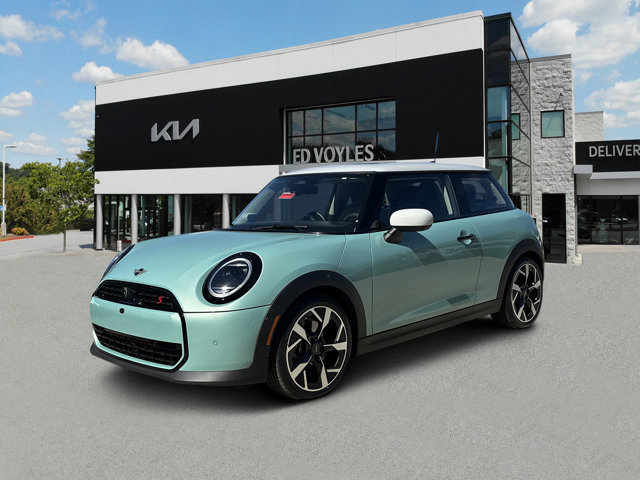 2025 MINI Hardtop Cooper S Signature Trim