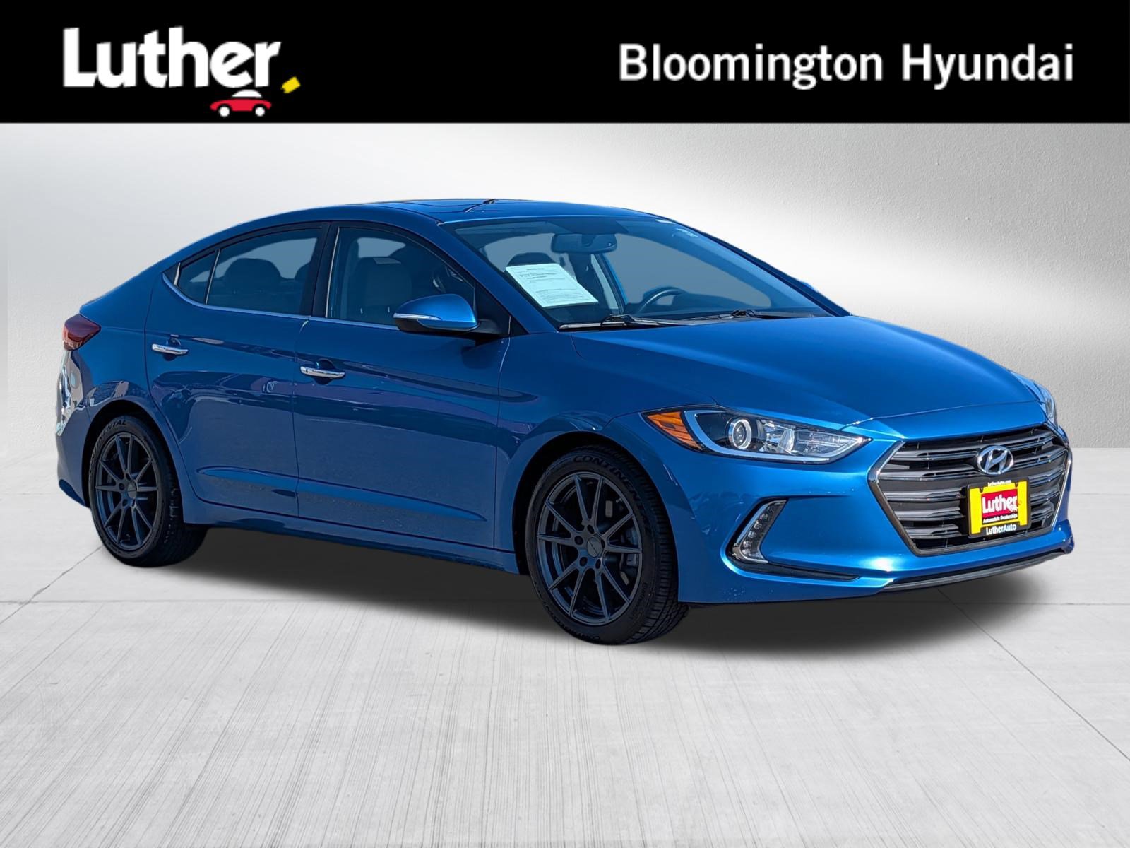 Used 2017 Hyundai Elantra Limited w/ Limited Tech Package 04