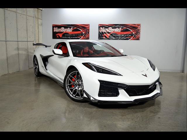 Used 2024 Chevrolet Corvette Z06 w/ Stealth Interior Trim Package