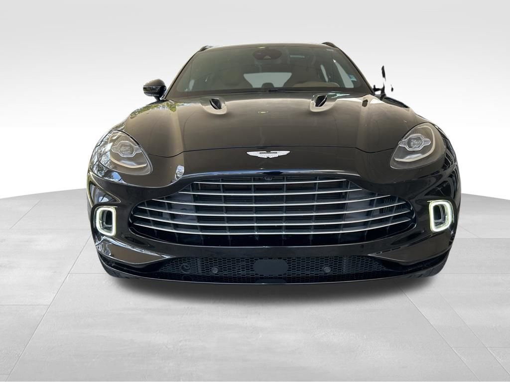 2023 Aston Martin DBX