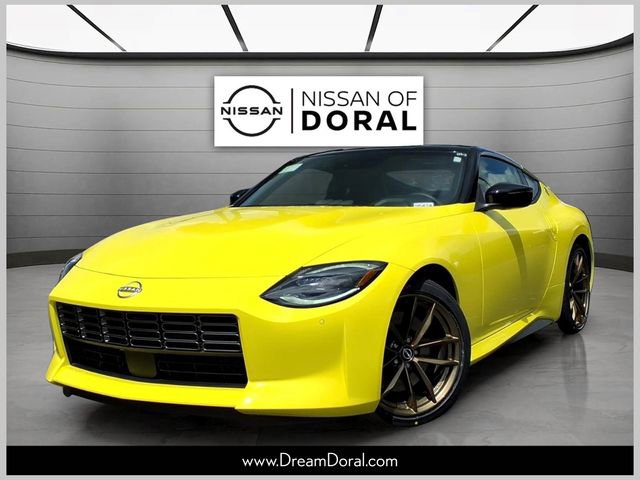 Used 2023 Nissan Z w/ Floor Mat Package (L93)