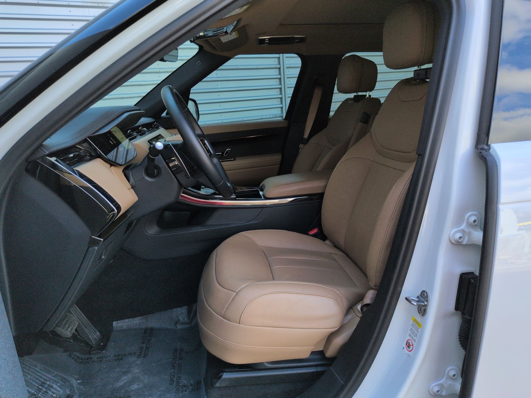 2024 Land Rover Range Rover Sport SE