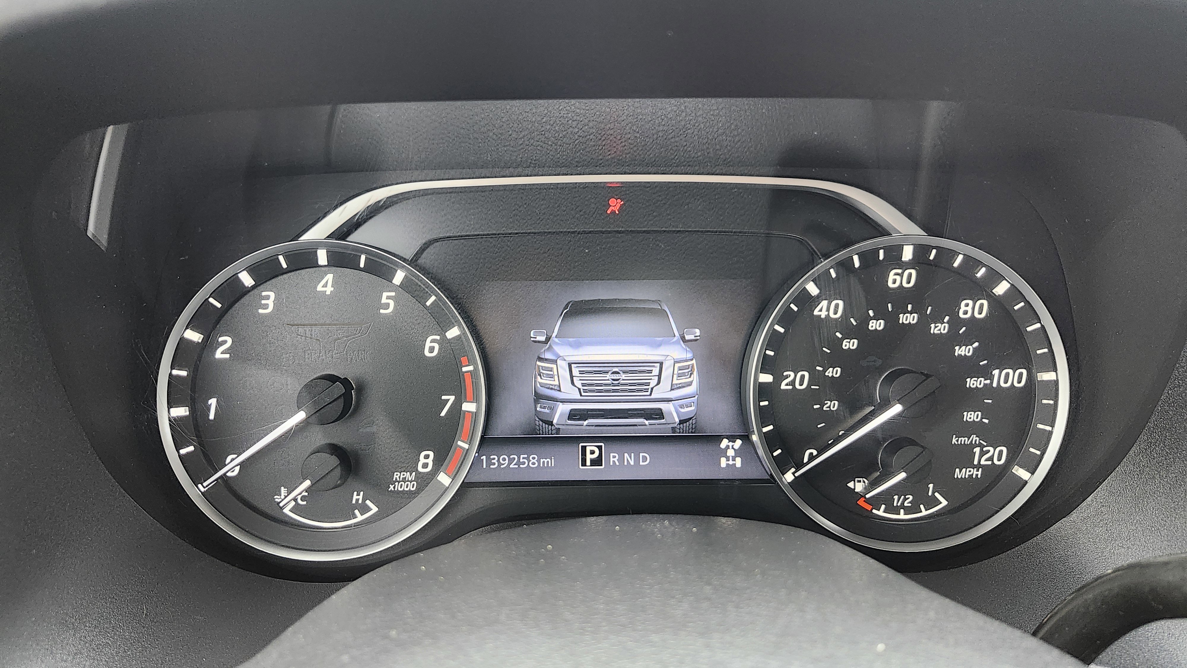 2021 Nissan Titan SV