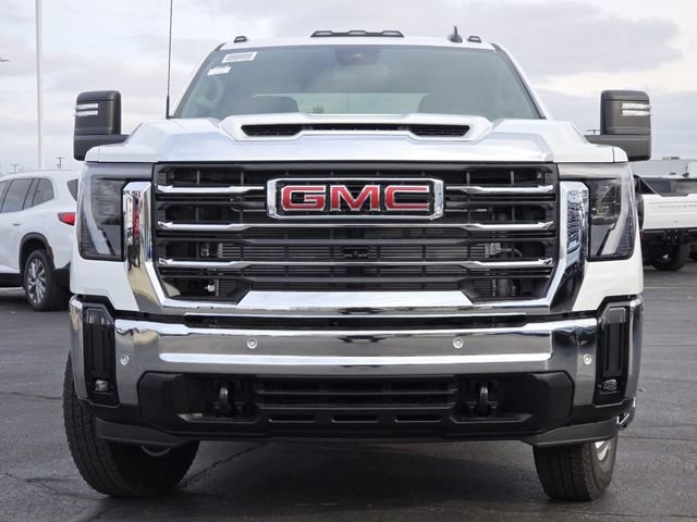 2026 GMC Sierra 3500 SLE