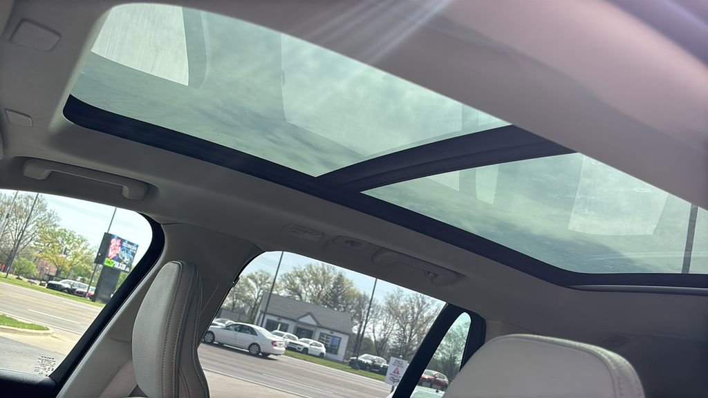 2023 Volvo Xc90 B6 Plus