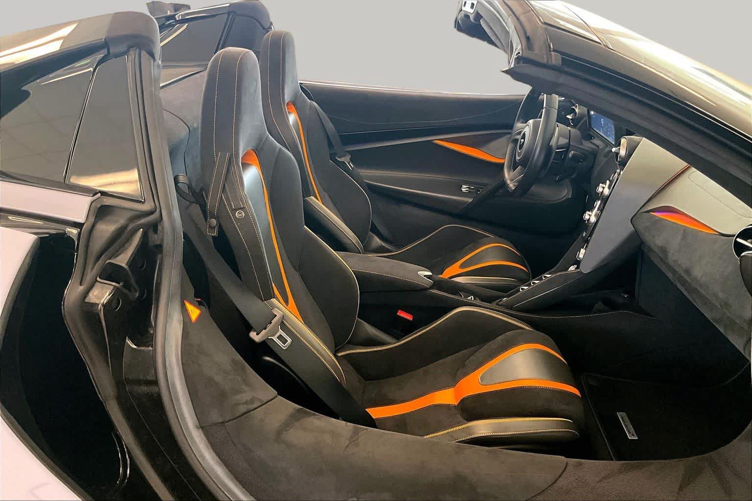 Used 2021 McLaren 720S Performance photo 8