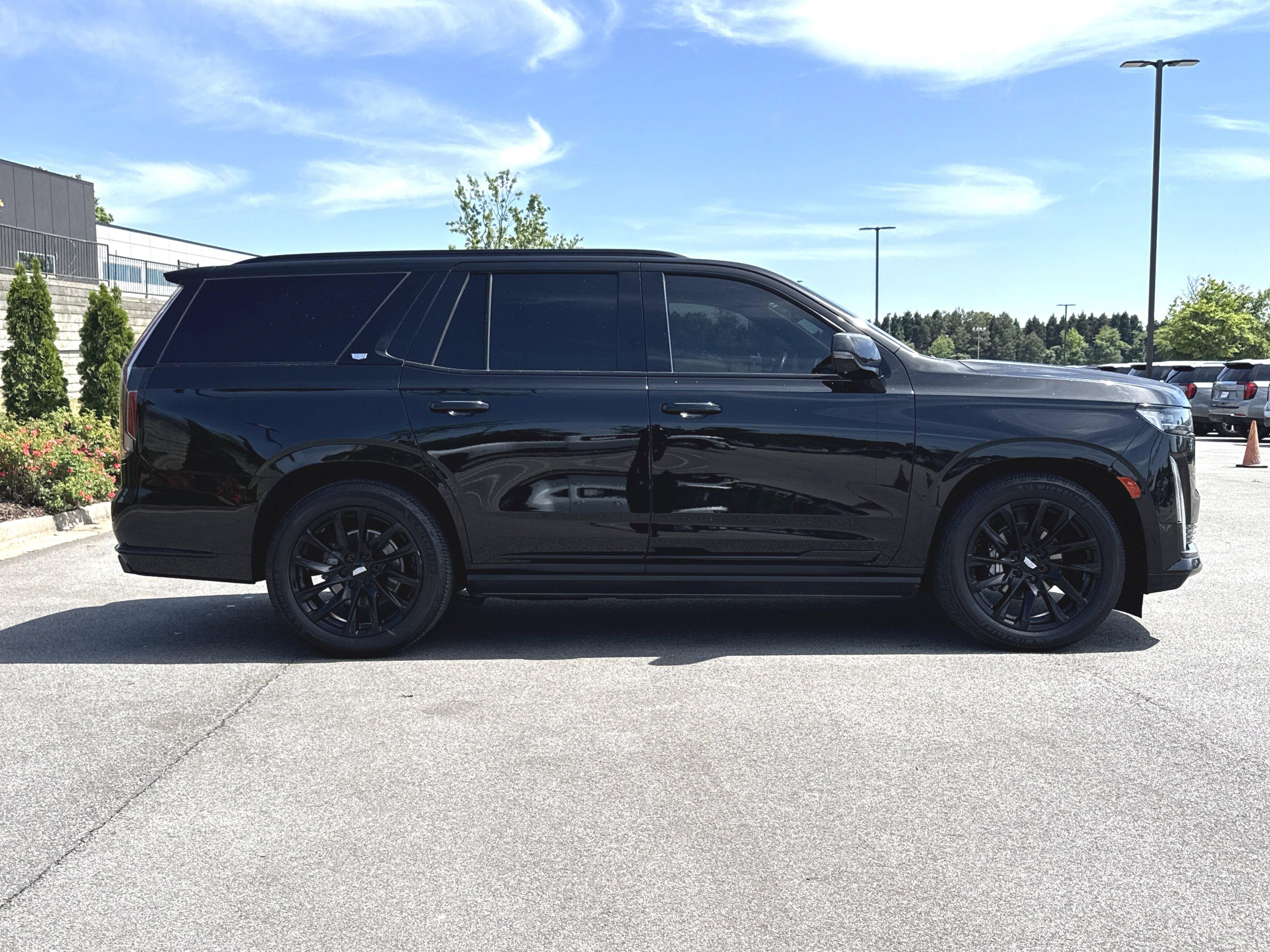 2022 Cadillac Escalade Sport