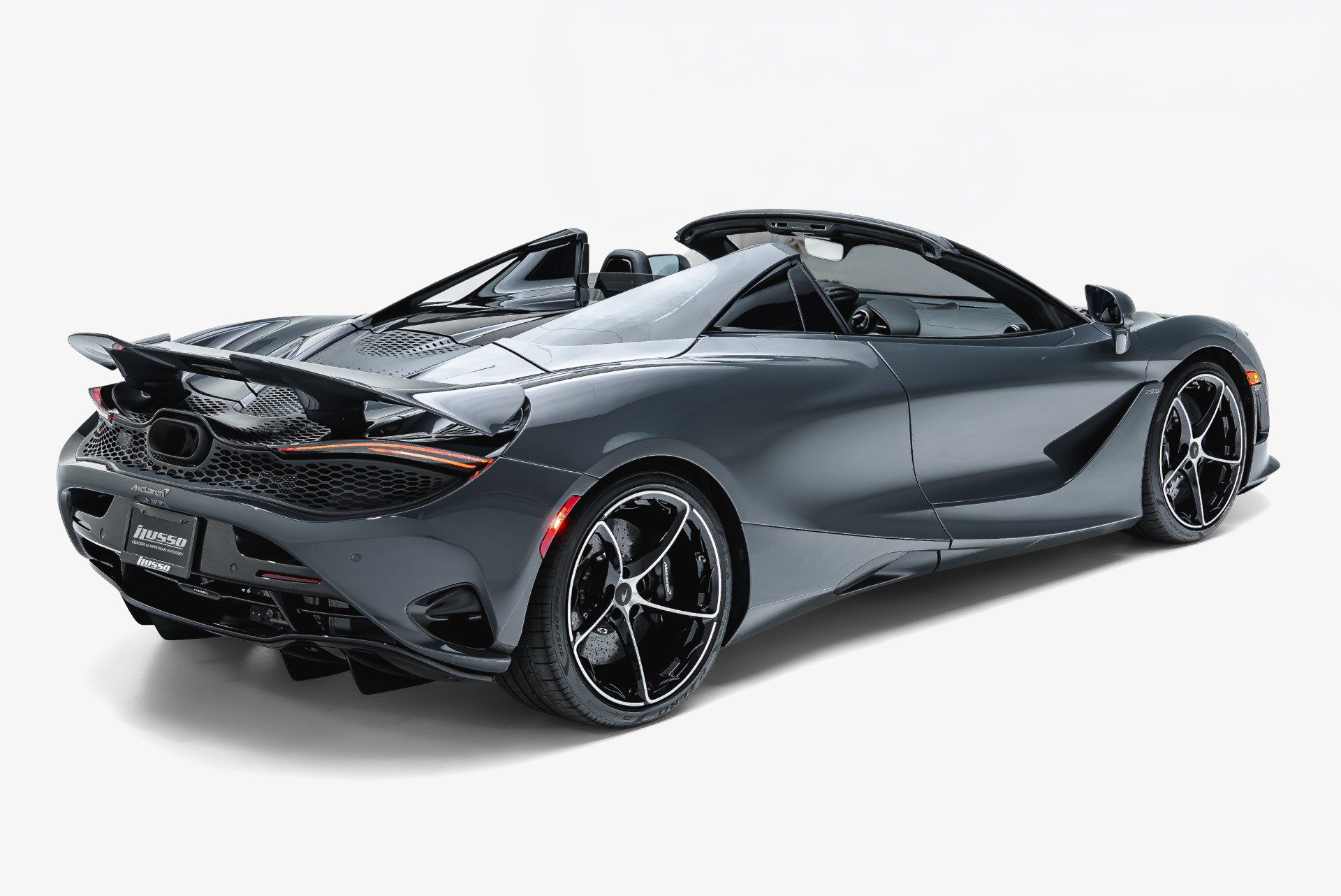 Used 2026 McLaren 750S Spider photo 16