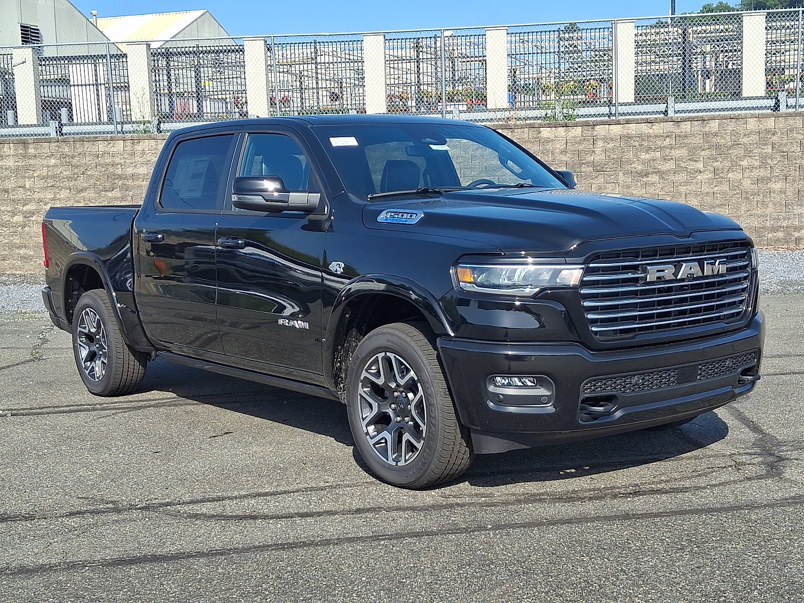 New 2026 RAM 1500 Laramie w/ Laramie Preferred Package