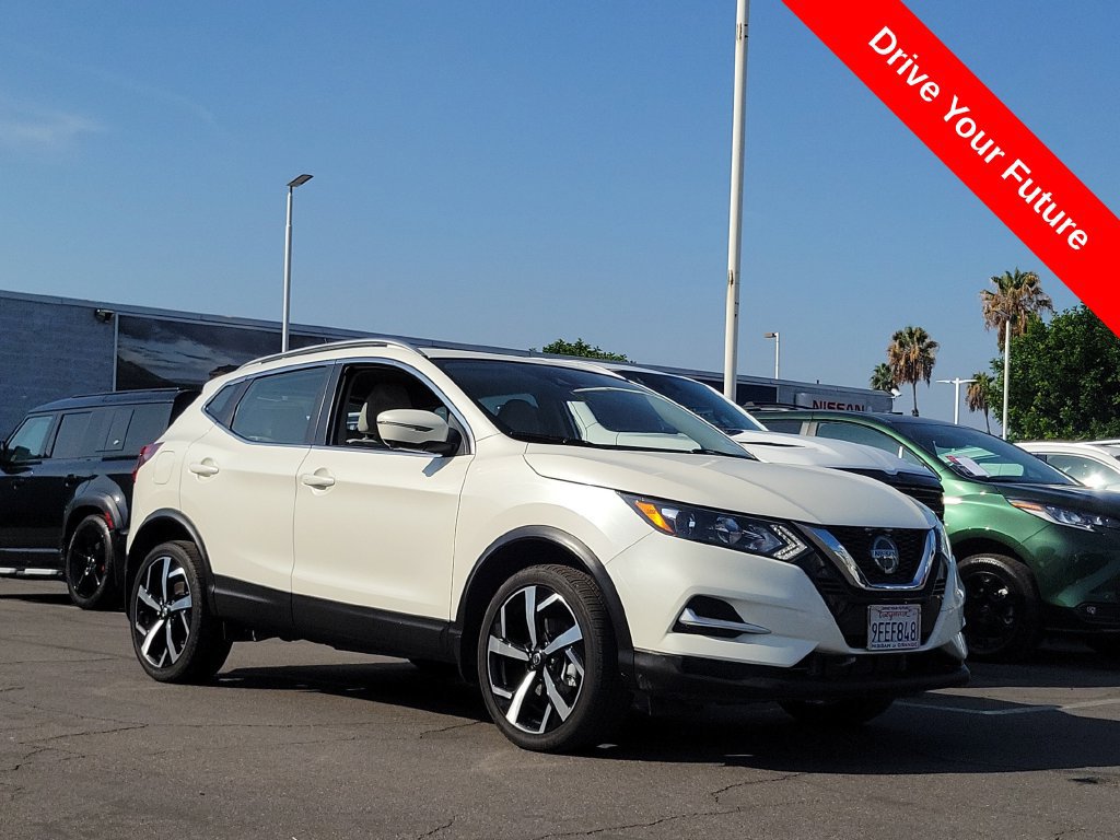 Used 2022 Nissan Rogue Sport SL