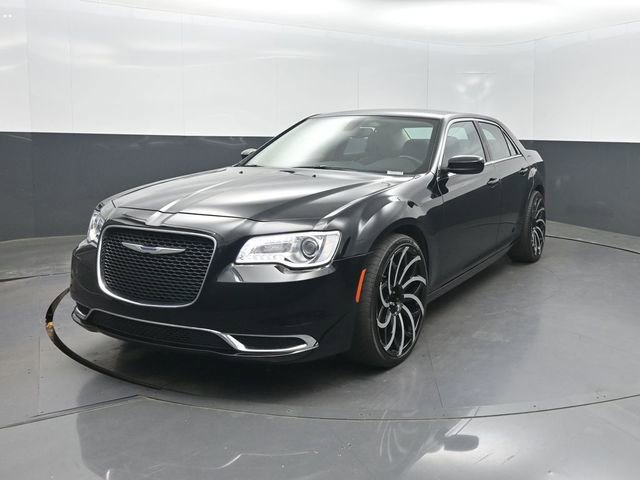 2023 Chrysler 300 Touring