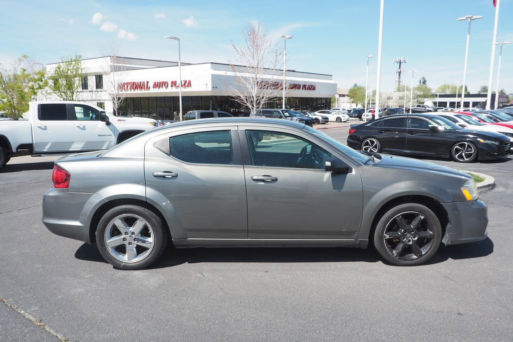 2013 Dodge Avenger SE