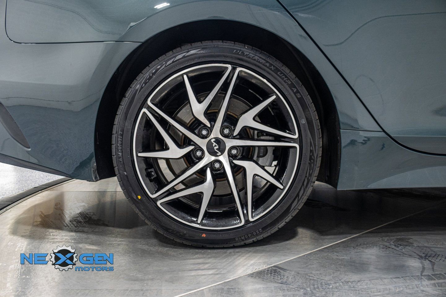 2023 Kia Stinger GT-Line