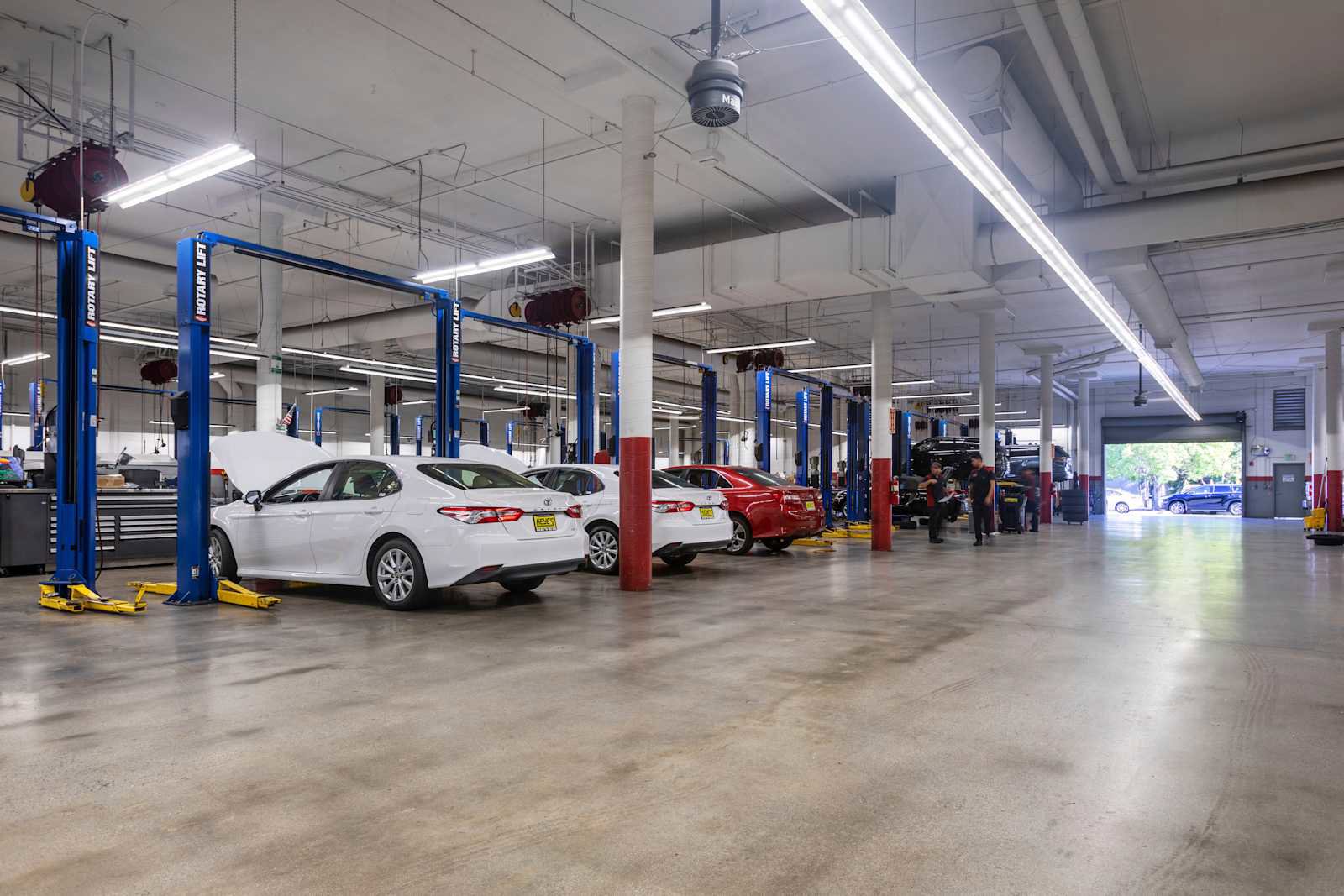 2023 Toyota RAV4 XSE