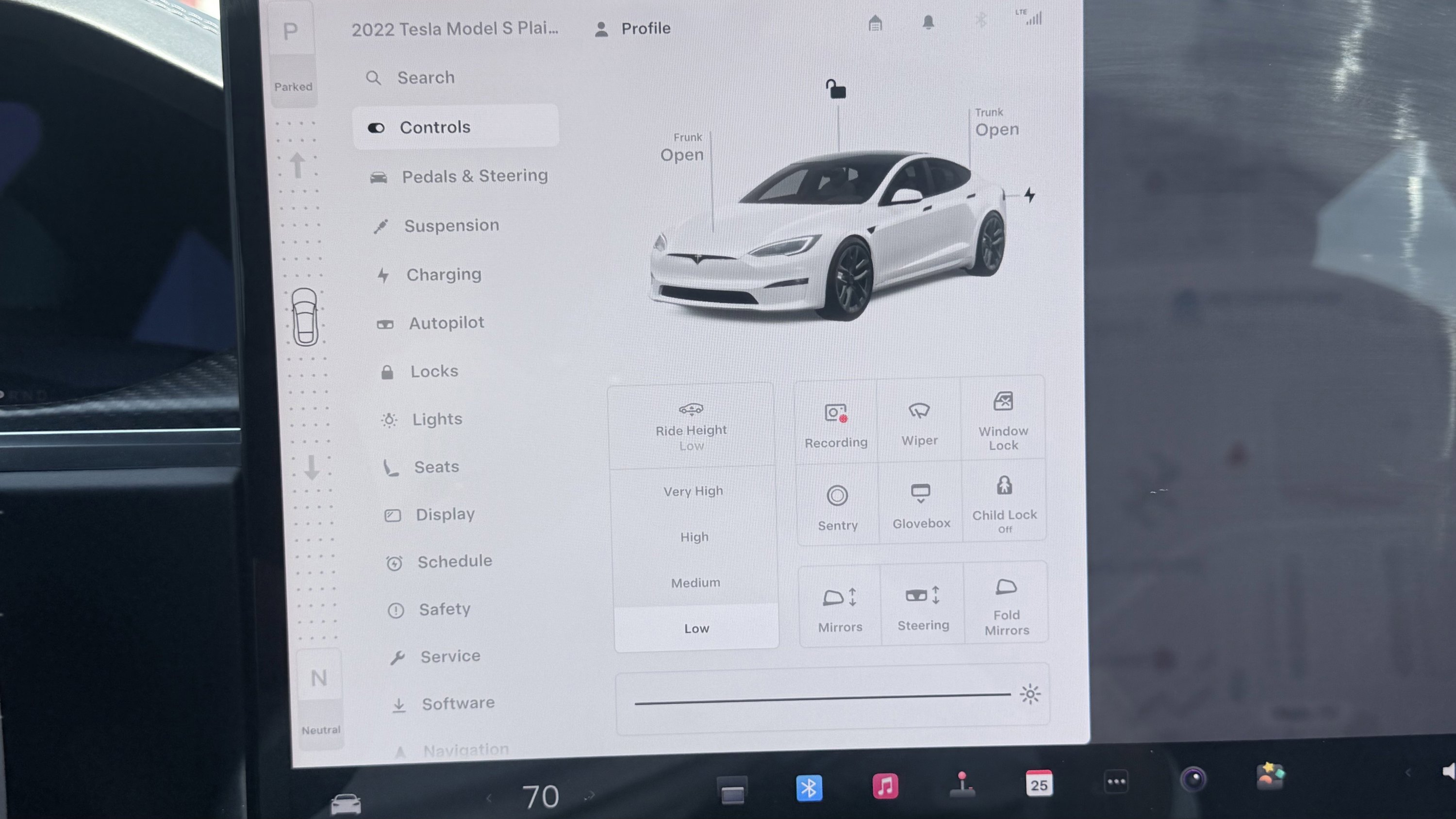2022 Tesla Model S Plaid