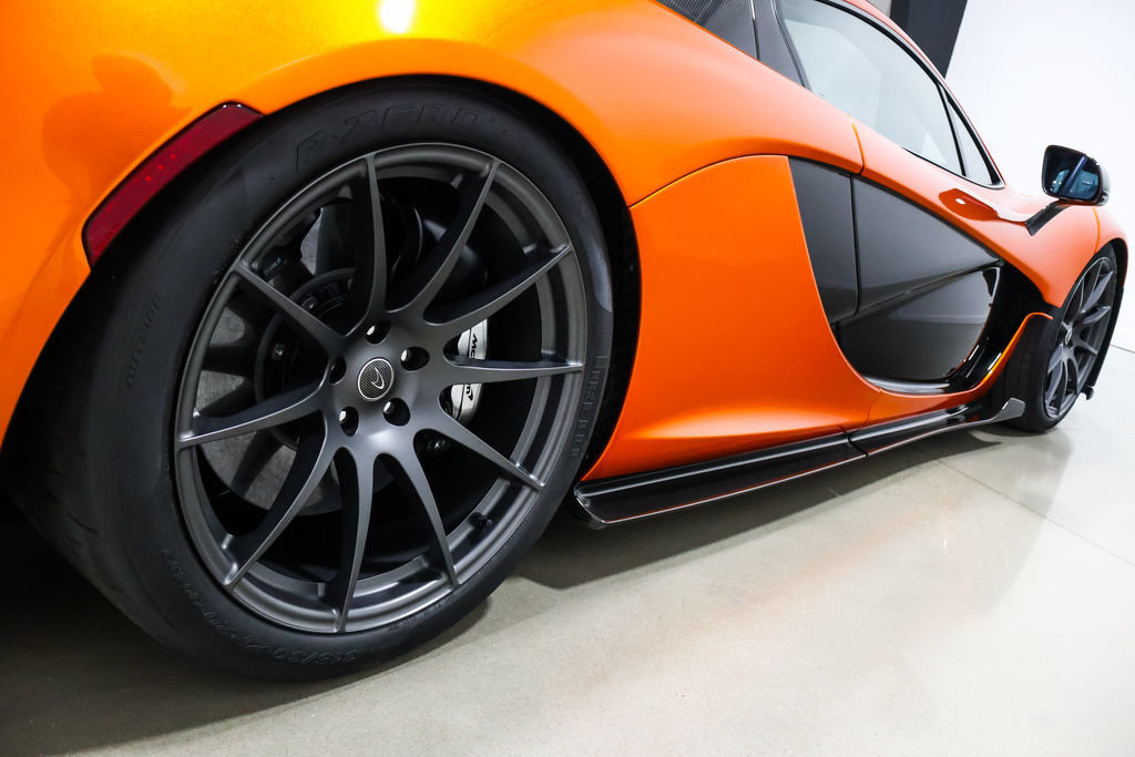 Used 2014 McLaren P1 photo 29