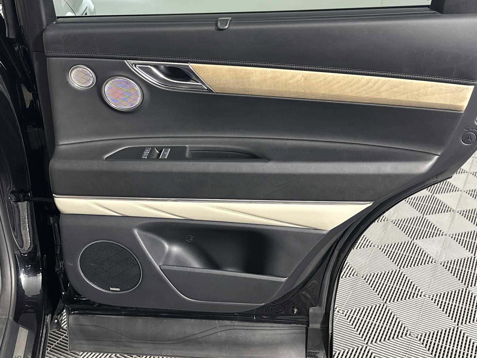 2023 Genesis Gv80 2.5T