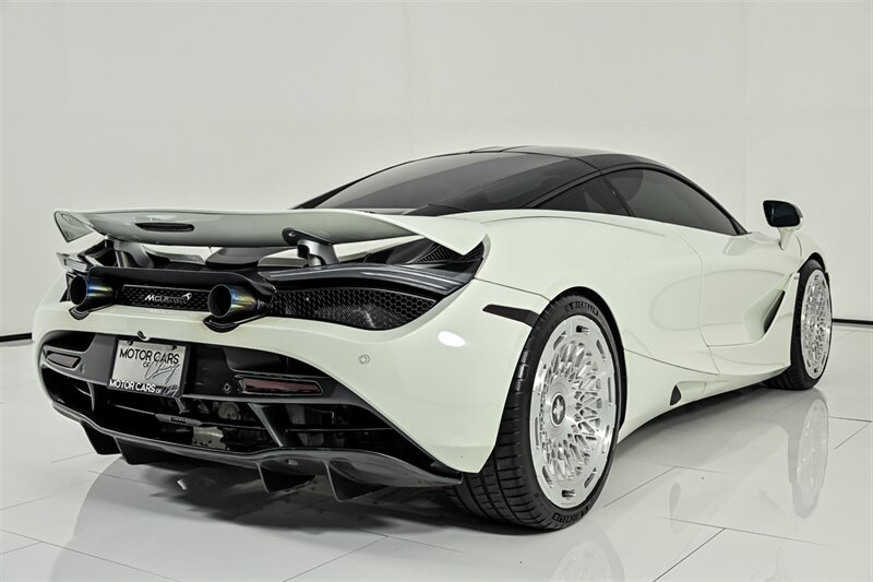 Used 2021 McLaren 720S photo 14